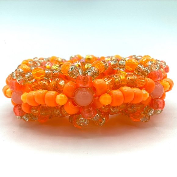 🍊🧡Orange Kandi Cuff - Picture 5 of 8